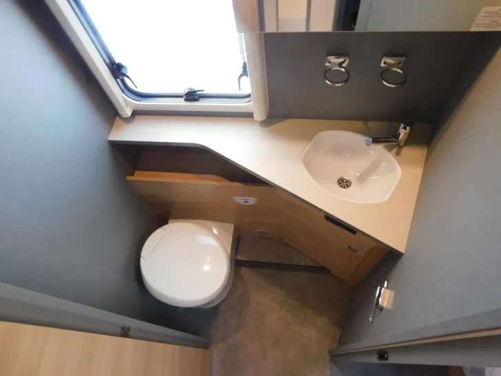 Fahrzeugbild Dethleffs Just Camp T 7052 DBM Verfügbar ab November 2026 #19