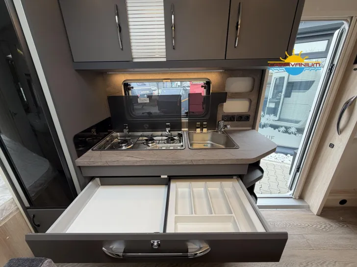 Fahrzeugbild Hobby De Luxe 540 KMFe *1800KG*AMBIENTE* #21