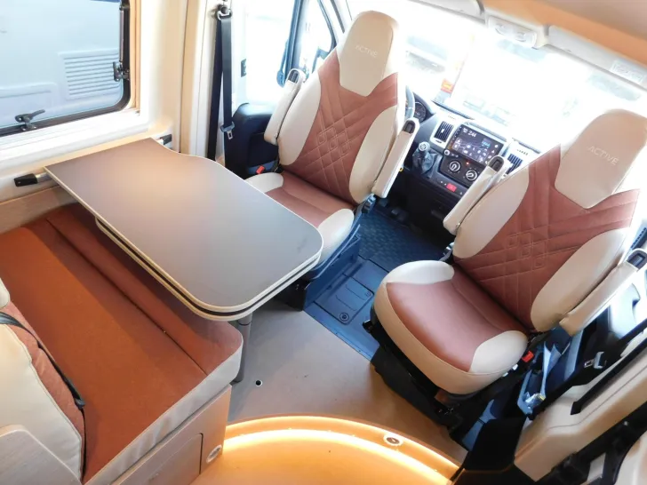 Fahrzeugbild Bürstner Campeo C 600 Verfügbar ab November 2026 #14