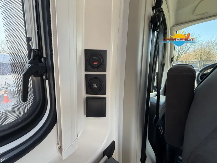 Fahrzeugbild Hobby Vantana OnTour Edition K60 FT *MARKISE/SAT/NAVI #30