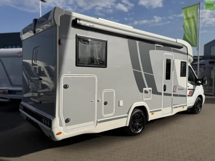 Fahrzeugbild Challenger Teilintegriert Graphite Edition 317 Drive 2026 #4