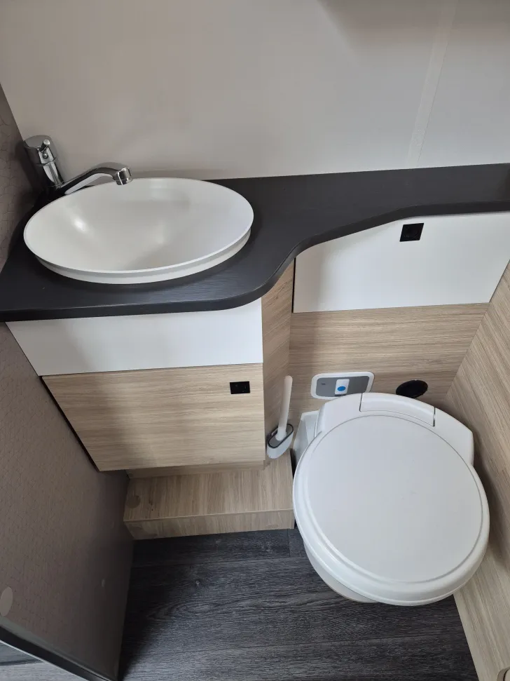 Fahrzeugbild Challenger Teilintegriert 250 Start Edition Junger Gebrauchter #15