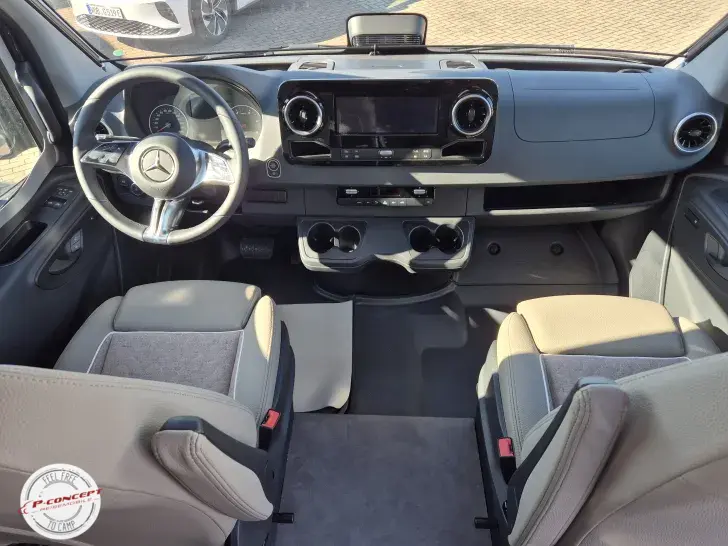 Fahrzeugbild Malibu genius 641 LE 4x4 performance Listenpreis: 158.490€ #8