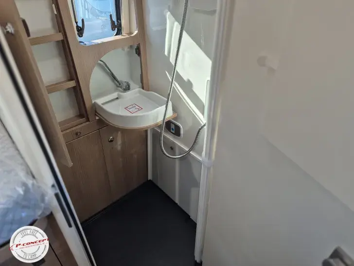 Fahrzeugbild Malibu genius 641 LE 4x4 performance Listenpreis: 158.490€ #16