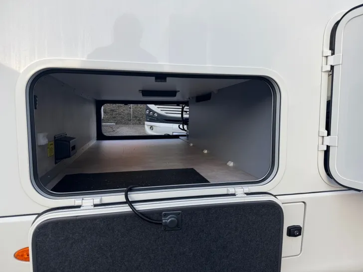 Fahrzeugbild Concorde Charisma 900 M *1. Hand*Hubstützen*Zeder*CL #20