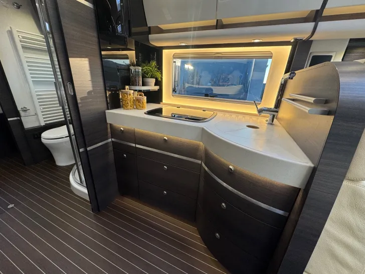 Fahrzeugbild Concorde Charisma 900 M *1. Hand*Hubstützen*Zeder*CL #11