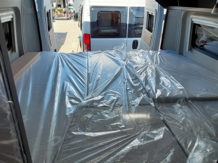 Fahrzeugbild Dethleffs Globetrail 640 ER Fiat Raumbad, top Ausstattung #8