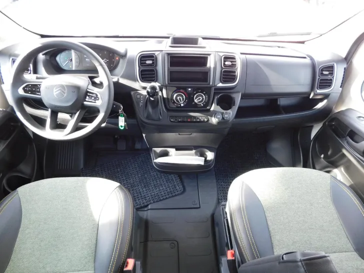 Fahrzeugbild Sunlight A 68 8G-Automatik + 6 Sitzplätze ! #8