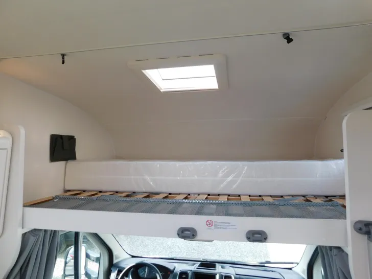 Fahrzeugbild Sunlight A 68 8G-Automatik + 6 Sitzplätze ! #14