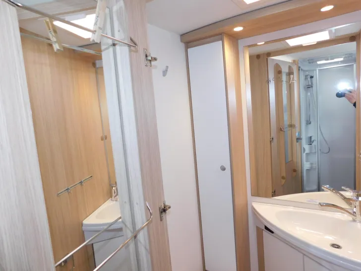 Fahrzeugbild Sunlight T XV 68 Hubbett,Solar,Wechselrichter #19