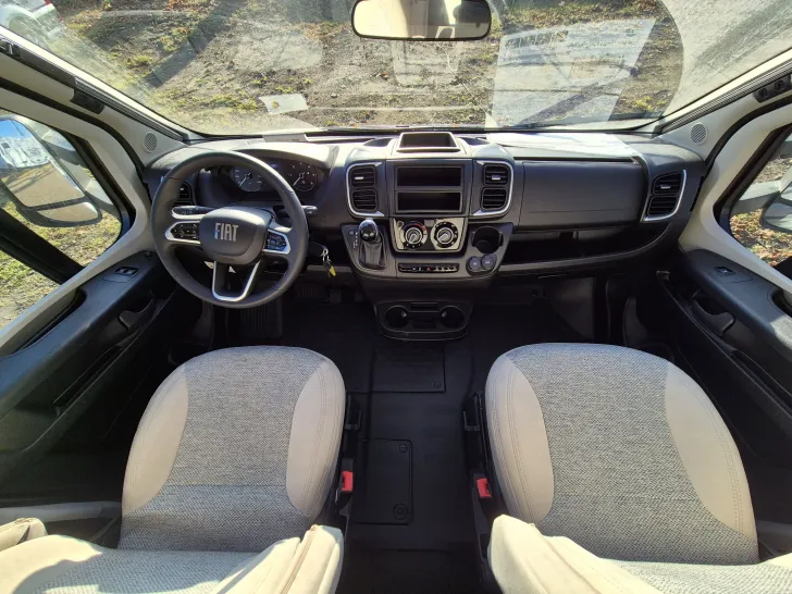 Fahrzeugbild Carado T338 pro+ *Safety-Paket*Hubbett*Automatik* #11