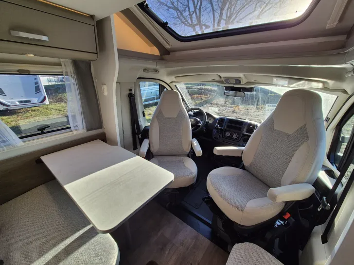 Fahrzeugbild Carado T338 pro+ *Safety-Paket*Hubbett*Automatik* #17