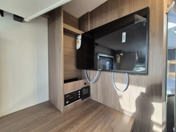 Fahrzeugbild Carado T338 pro+ *Safety-Paket*Hubbett*Automatik* #20