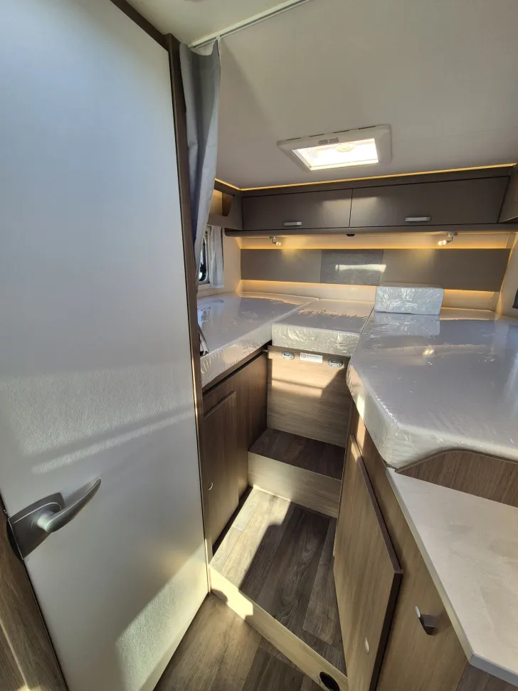 Fahrzeugbild Carado T338 pro+ *Safety-Paket*Hubbett*Automatik* #26