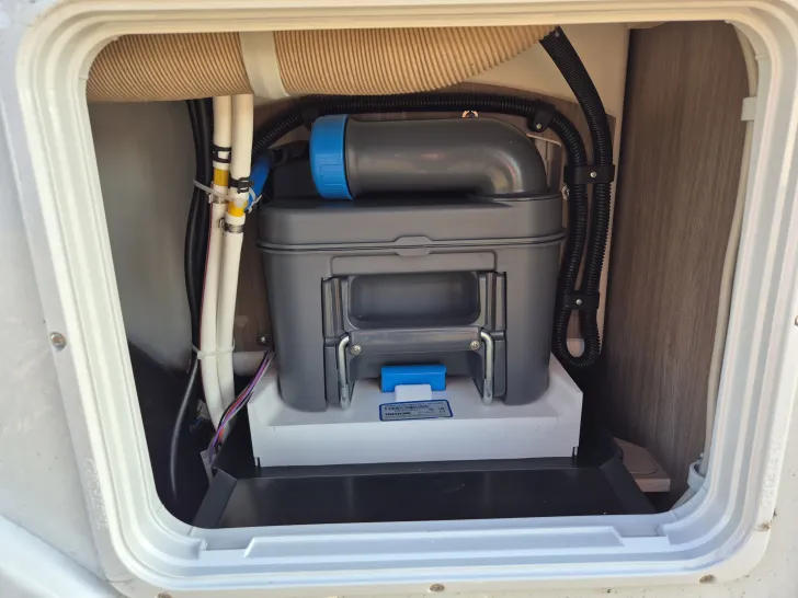 Fahrzeugbild Carado T338 pro+ *Safety-Paket*Hubbett*Automatik* #40