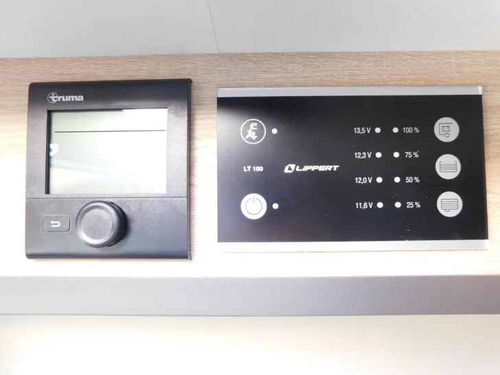 Fahrzeugbild Dethleffs Globetrail 540 DR Fiat 95-Jahre-Paket+Schlafdach #17