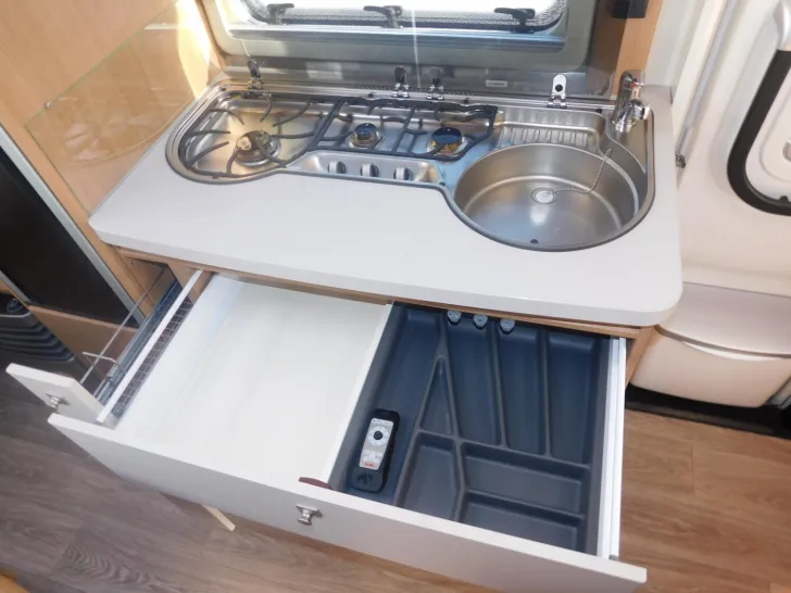 Fahrzeugbild Fendt Saphir 495 SKM 2T, Mover, Markise, Duo-Control #13