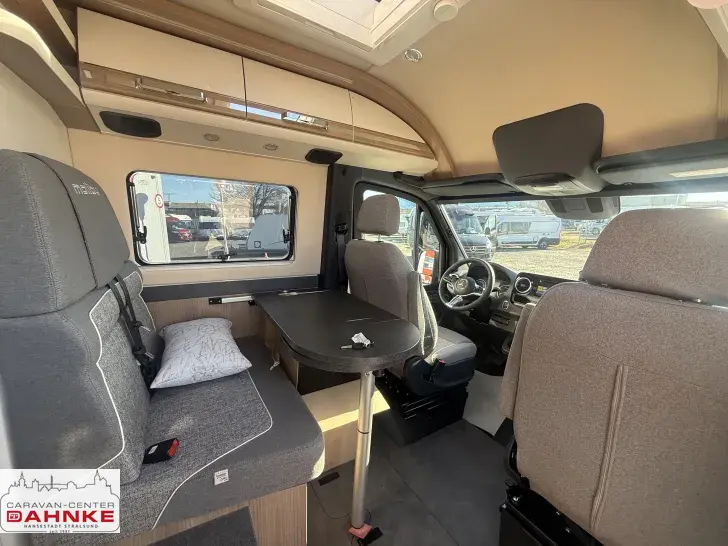 Fahrzeugbild Malibu genius 641 LE Dieselheizung, Auszug Garage #7