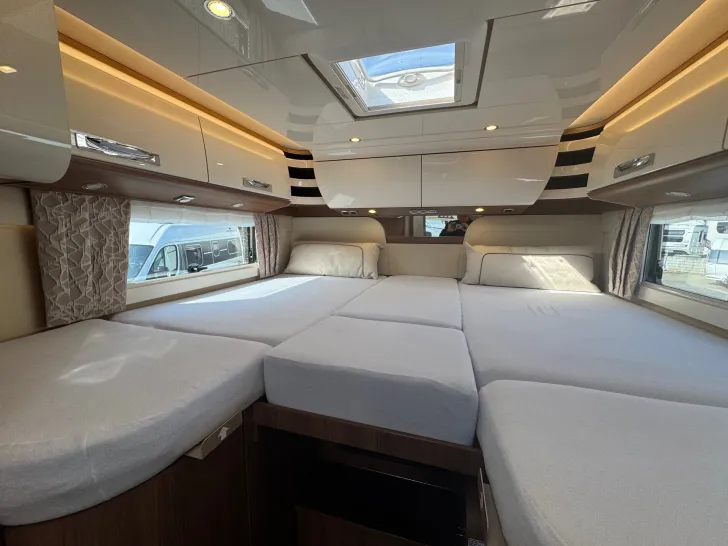 Fahrzeugbild Carthago chic e-line I 61 XL LE *MB 170 PS*Automatik*5,5 to. #12