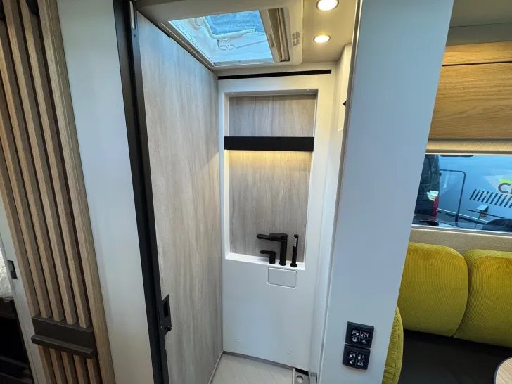 Fahrzeugbild Bürstner Signature SFT 7.0 #14