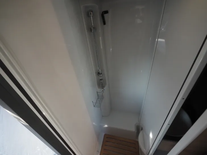 Fahrzeugbild Dethleffs Globebus Camp T1 Active Paket #10