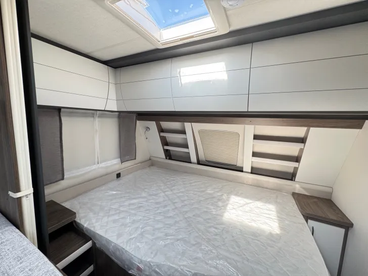 Fahrzeugbild Hobby Excellent Edition 545 KMF Auflastung 2.000kg #12