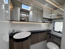 Fahrzeugbild Hobby Prestige 720 WLC Mover*Vorzelt #11