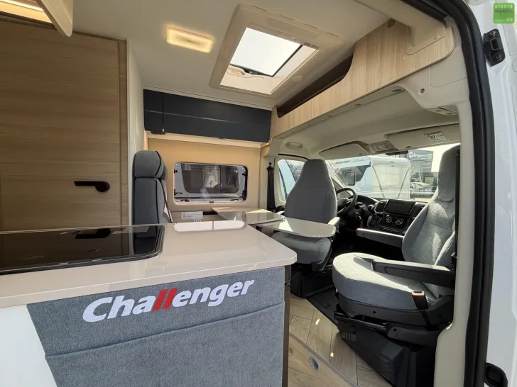 Fahrzeugbild Challenger Van Break Edition V114M Automatik Etagenbett2026 #8