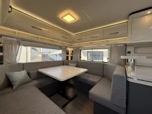 Fahrzeugbild Hobby Excellent 560 CFe Fussbodenerwärmung + Autark #9