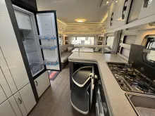 Fahrzeugbild Hobby Excellent 560 CFe Fussbodenerwärmung + Autark #15