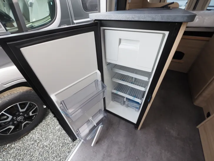 Fahrzeugbild Roadcar R 600, Klimaauto., Toifenster, uvm. #10