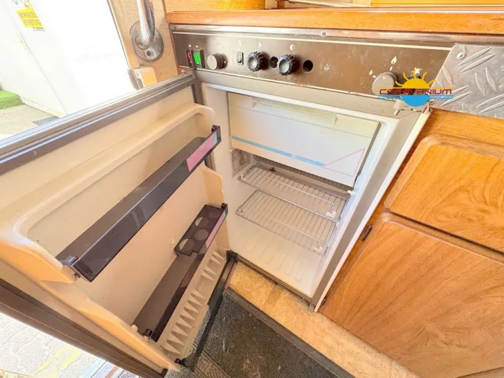 Fahrzeugbild Hymer B-Klasse B 544 *HUBBETT *Rollerträger *uvm #22