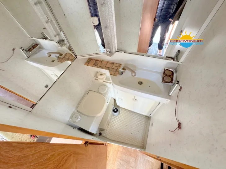 Fahrzeugbild Hymer B-Klasse B 544 *HUBBETT *Rollerträger *uvm #26