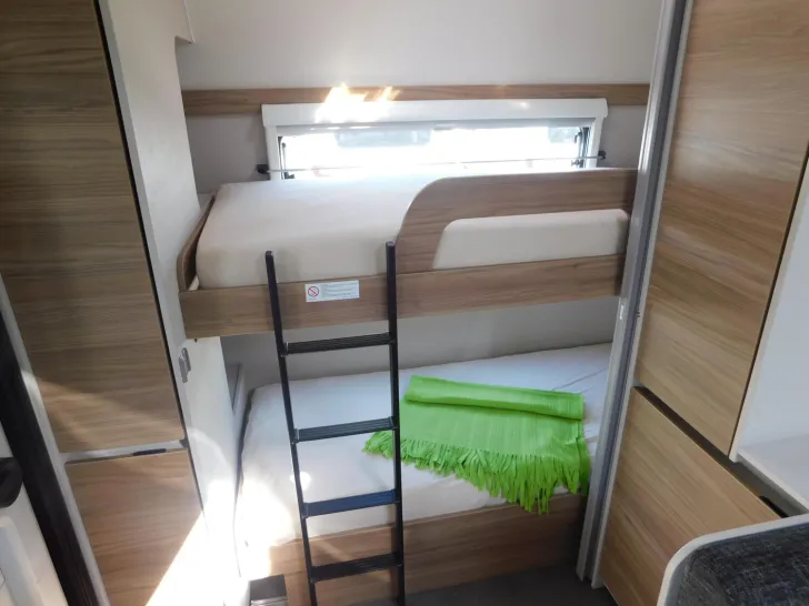 Fahrzeugbild Dethleffs Nomad 560 FMK Toilette alternativ+Combi6E+ATC #10