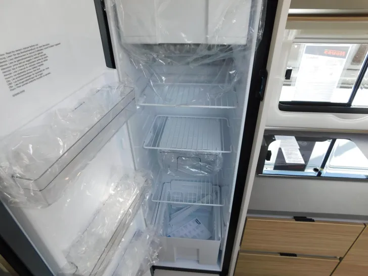 Fahrzeugbild Dethleffs Nomad 560 FMK Toilette alternativ+Combi6E+ATC #13