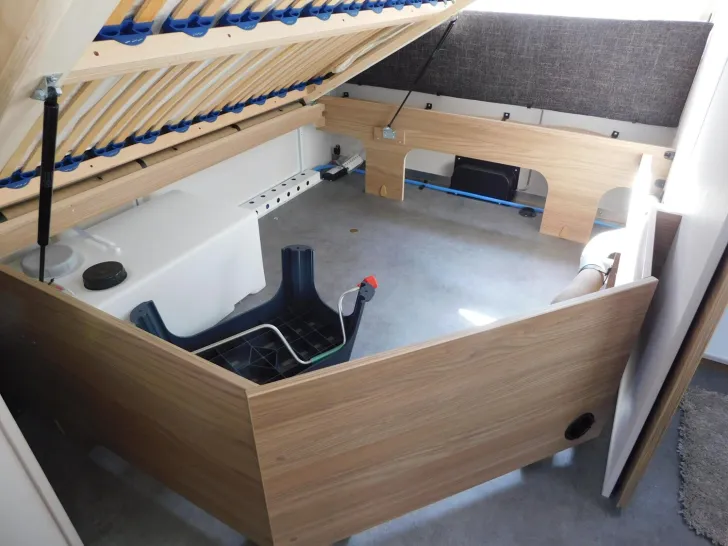 Fahrzeugbild Dethleffs Nomad 560 FMK Toilette alternativ+Combi6E+ATC #17