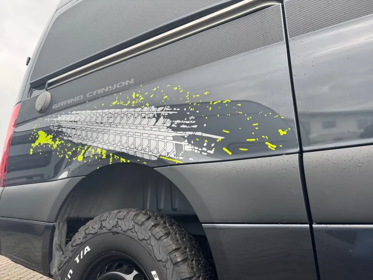 Fahrzeugbild Hymer Camper Van Grand Canyon S 600 X-Bull Exklusiv Umbau #19