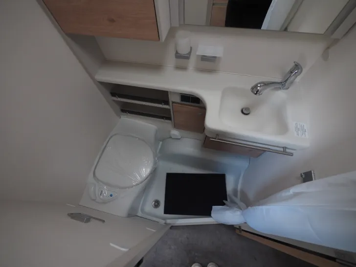 Fahrzeugbild Dethleffs Nomad 530 DR, DuoControl, Duschpaket, uvm. #16