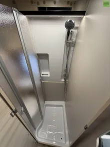 Fahrzeugbild Challenger Van Sport Edition V217 Arctic Drive ACC Safety #17