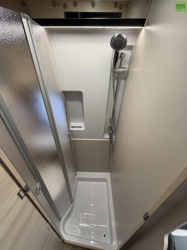 Fahrzeugbild Challenger Van Sport Edition V217 Arctic Drive ACC Safety #17