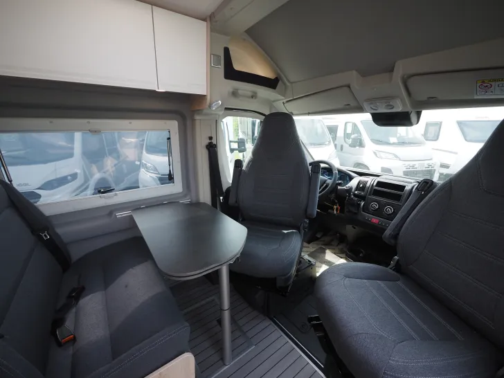 Fahrzeugbild Clever Runner, Tageszulassung mit Sonderpreis ! #9