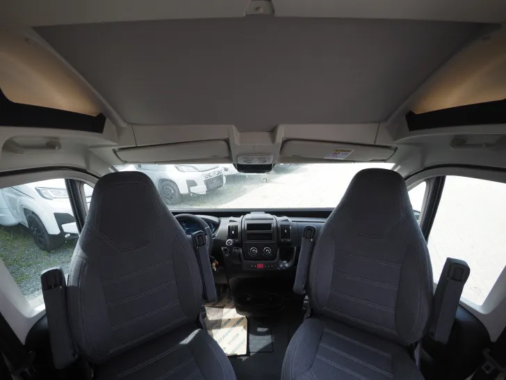 Fahrzeugbild Clever Runner, Tageszulassung mit Sonderpreis ! #11