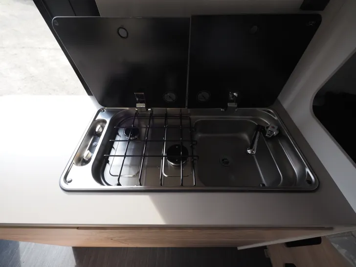 Fahrzeugbild Dethleffs Globetrail 600 DK, Aut.,Wohnraumklima,Dieselh. #13