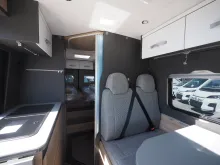 Fahrzeugbild Dethleffs Globetrail 640 ER, Chassis/Elektro/Komfort, Aut. #8