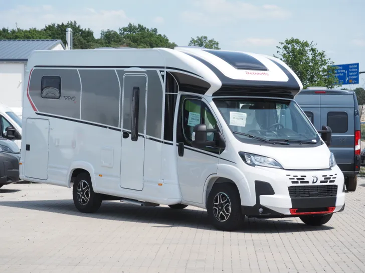 Fahrzeugbild Dethleffs Trend T 6817 EB GT, Automatik, Hubbett, Family #3