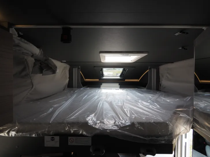 Fahrzeugbild Dethleffs Trend T 6817 EB GT, Automatik, Hubbett, Family #10