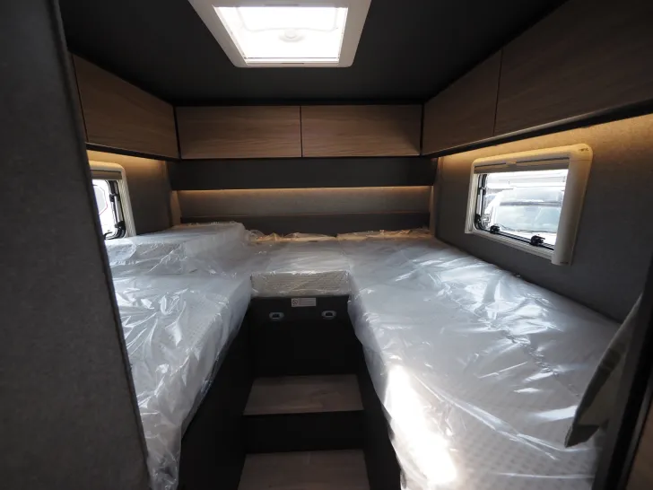 Fahrzeugbild Dethleffs Trend T 6817 EB GT, Automatik, Hubbett, Family #14