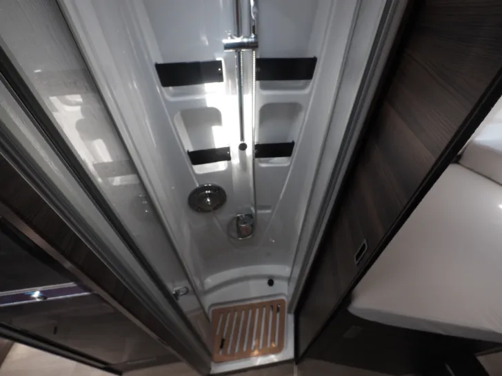 Fahrzeugbild Laika ECOVIP H 4109DS, 180 PS Automatik ! #15