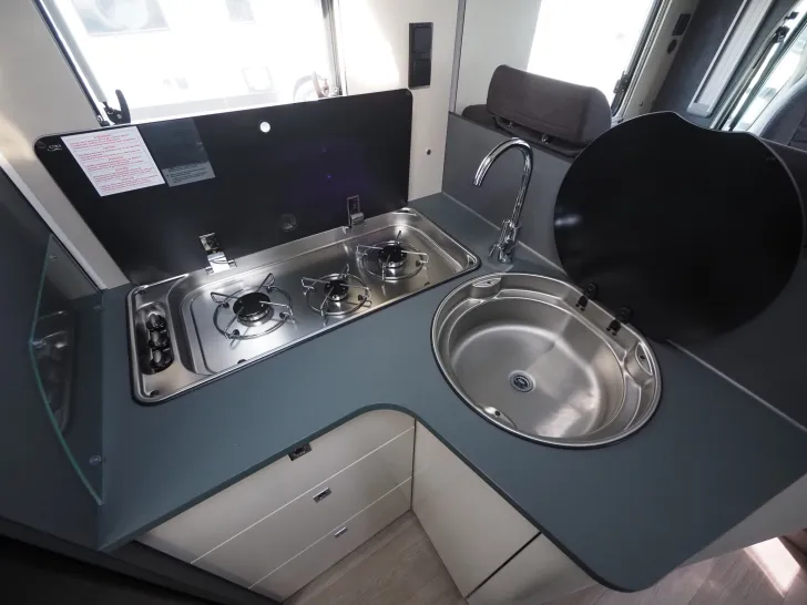 Fahrzeugbild Laika KOSMO L 319, Hubbett, Komfort-Paket #11