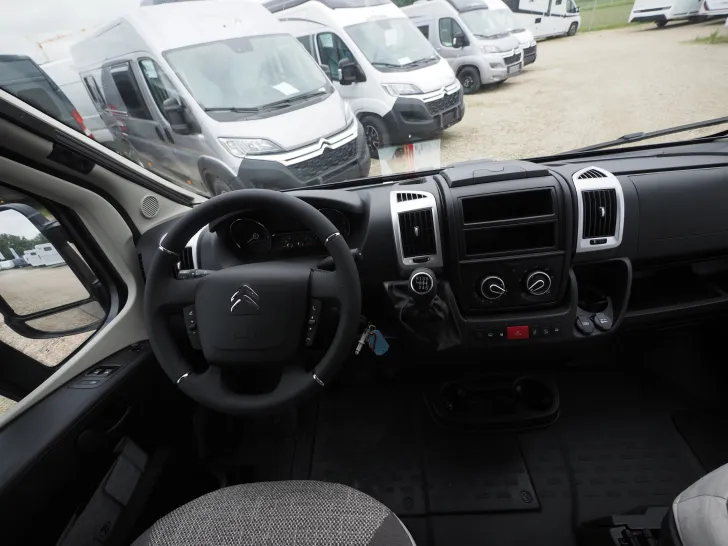 Fahrzeugbild Pössl 2Win Plus, Markise & Radtr., früher verfügbar. ! #15